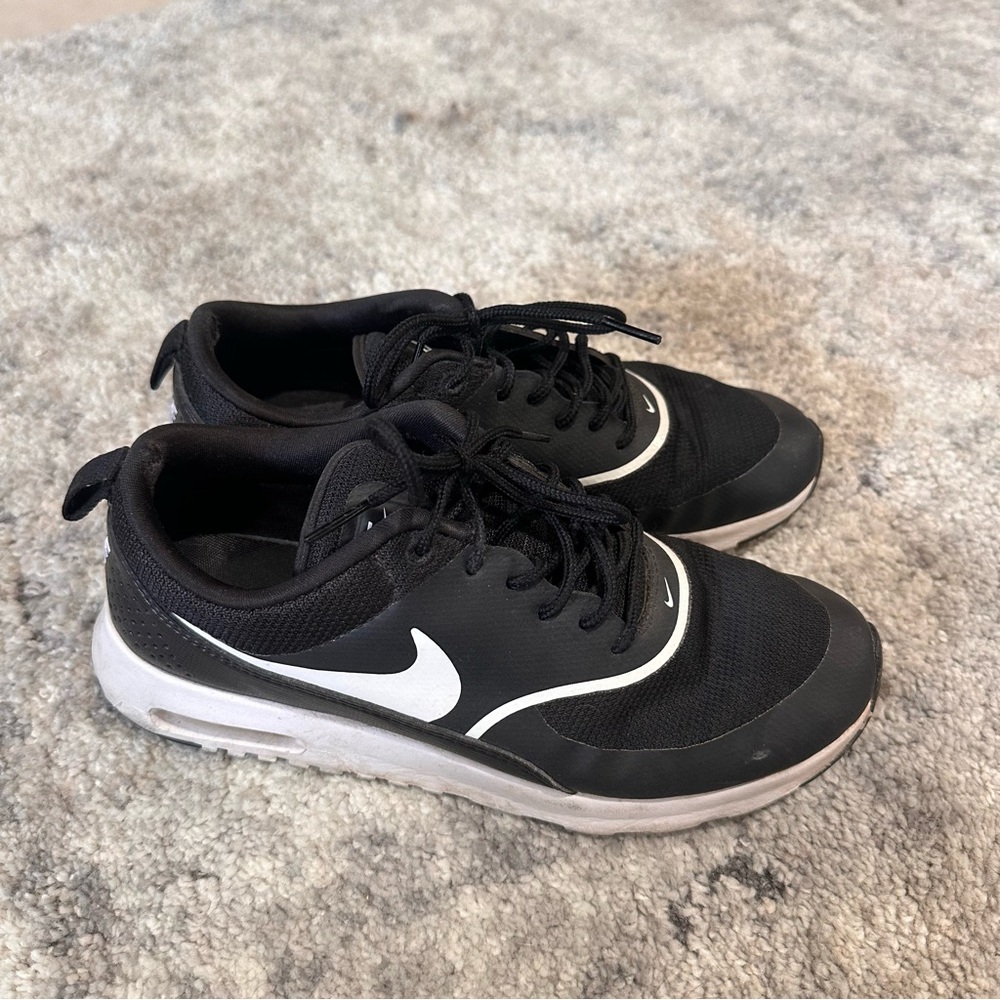 👟 Nike Air Max Thea Sneakers